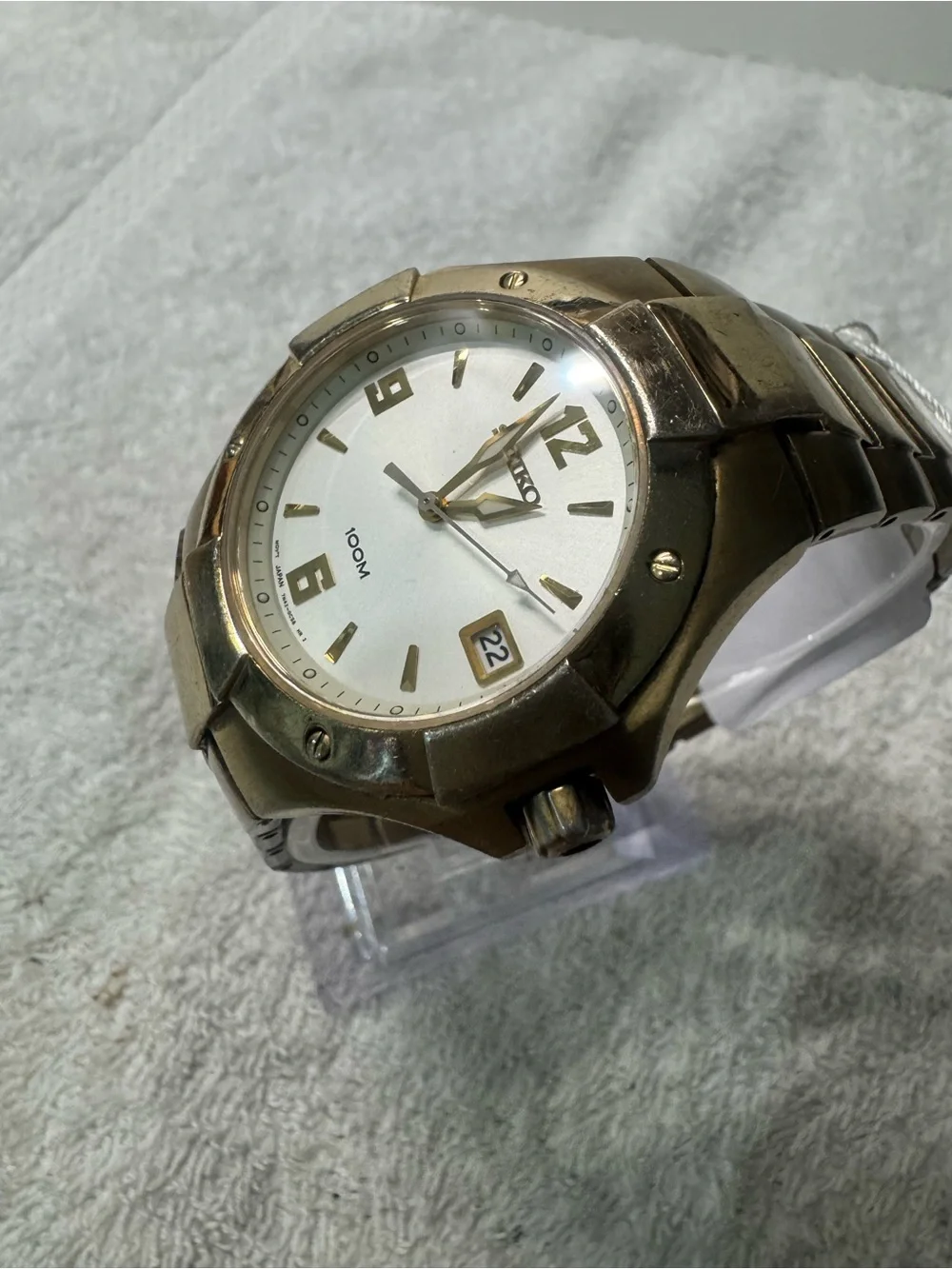 Seiko Gold Tone Men’s Watch with White Dial